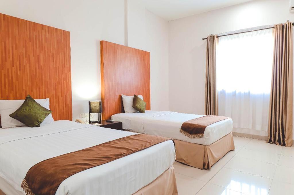 Saka Hotel Medan Sunggal Extérieur photo