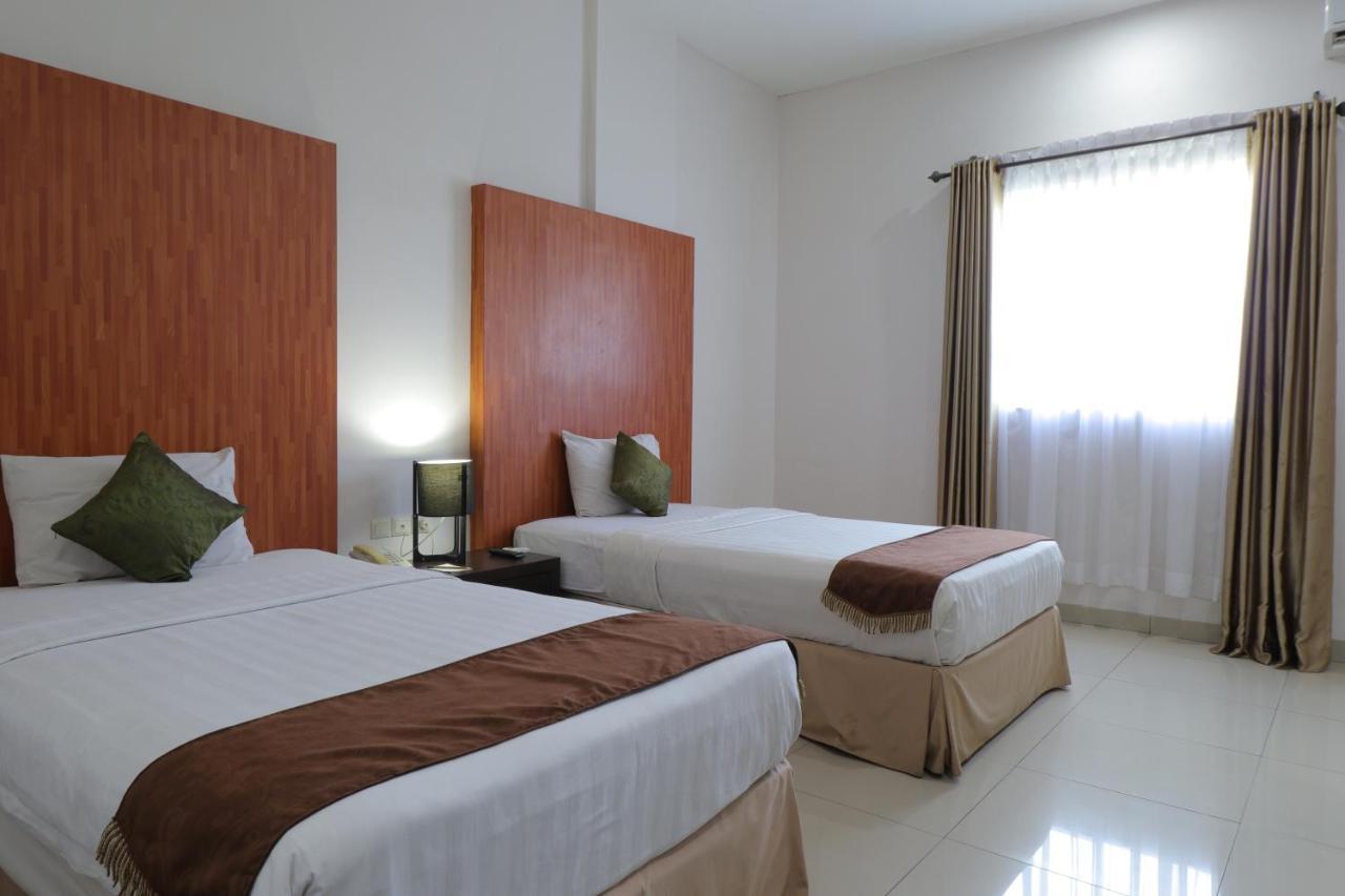 Saka Hotel Medan Sunggal Extérieur photo